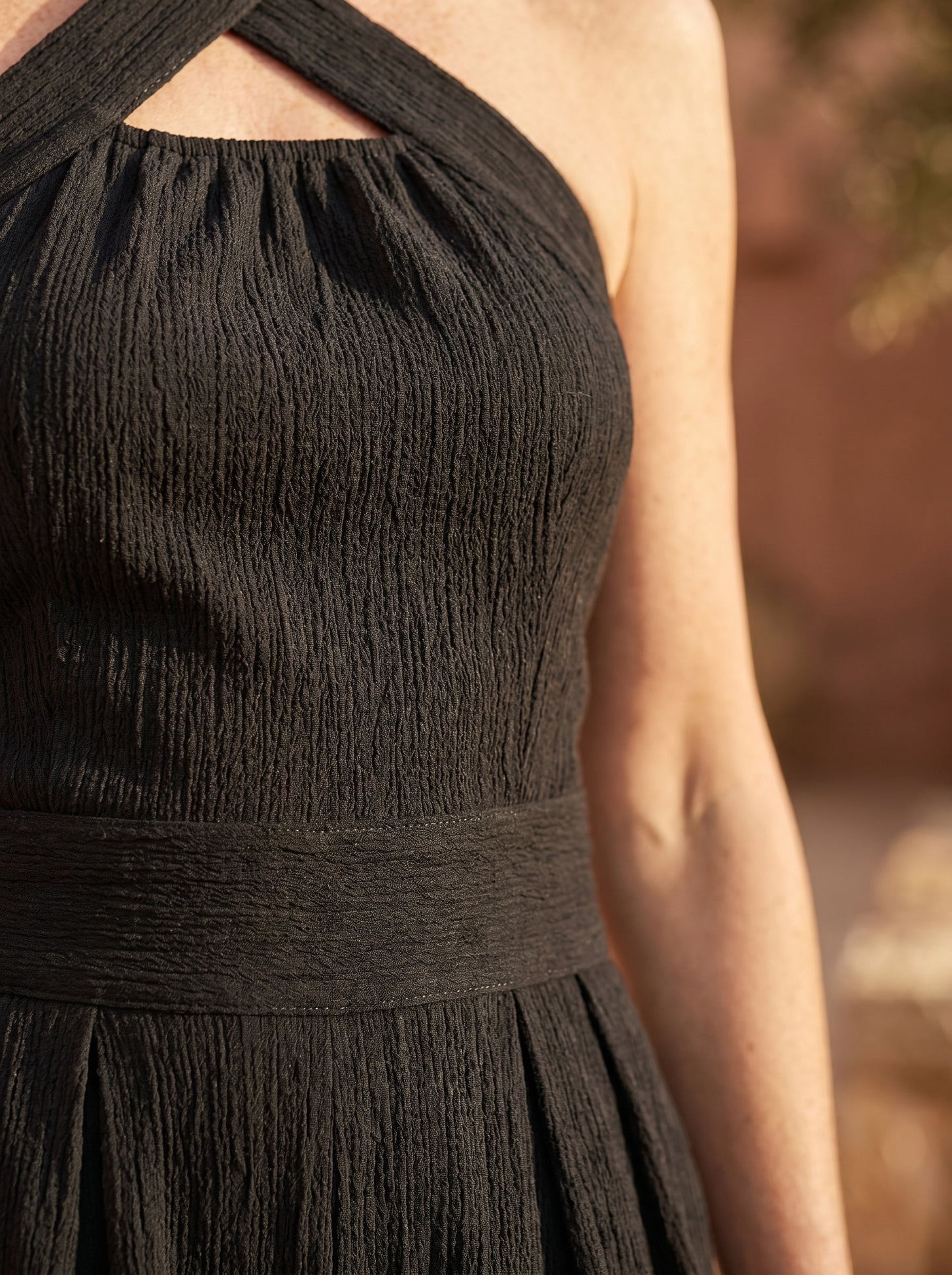 Mono Soraya · Cuello halter